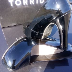 Black Patent chunky heels